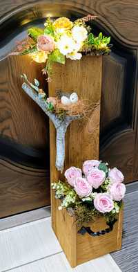 Дървена поставка за саксия или изкуствени цветя