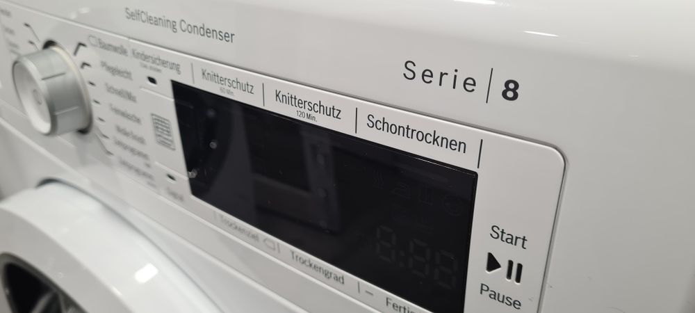 Сушилня с термопомпа Bosch Serie 8 WTW875V1 8кг А+++