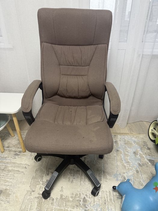 Кресло офисное