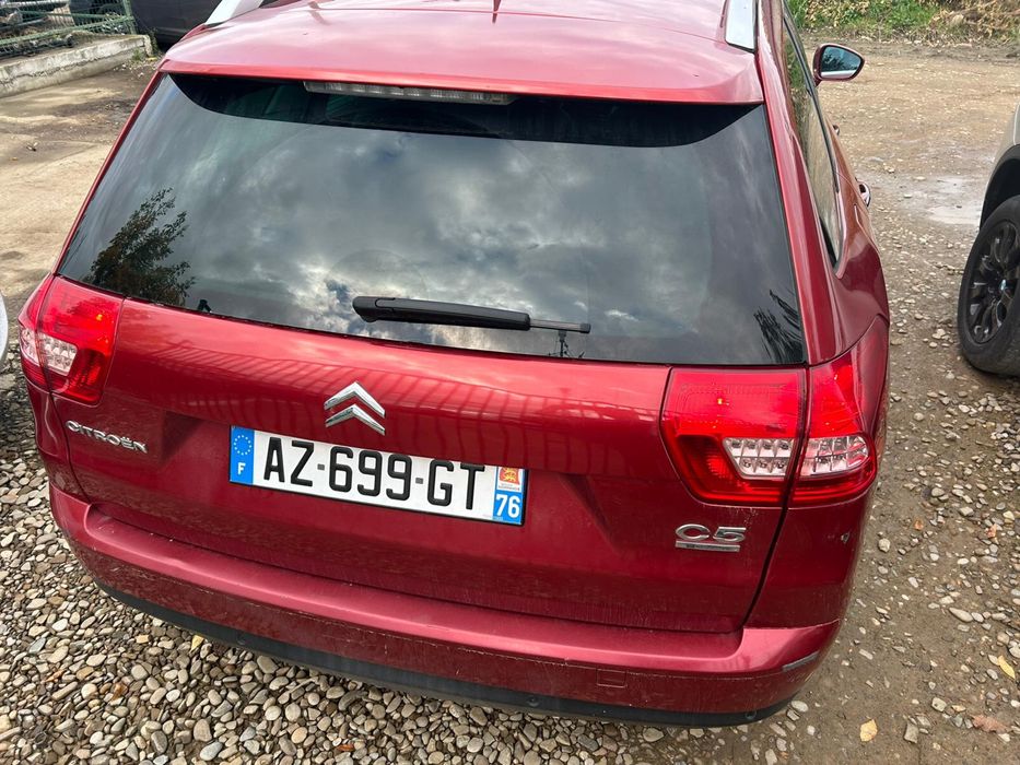 Far stânga Citroen C5 2009