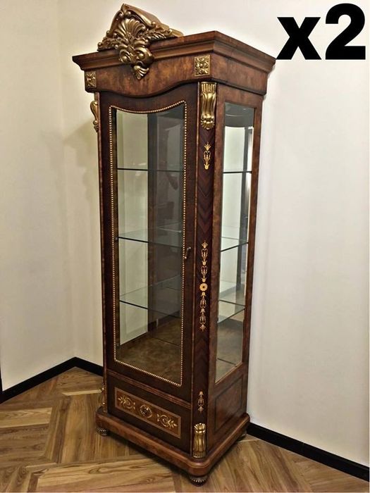 Продается мебель для гостиноой весь комплект