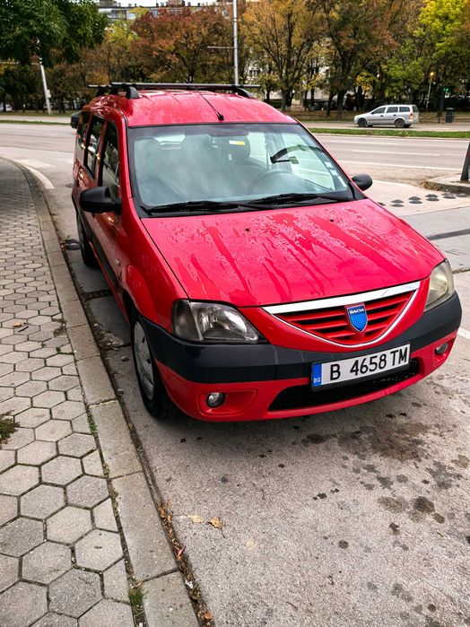 Продавам дачия логан 1,5 дци ,68 коня работеща в движение