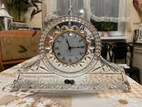 Ceas de cristal in stare foarte buna