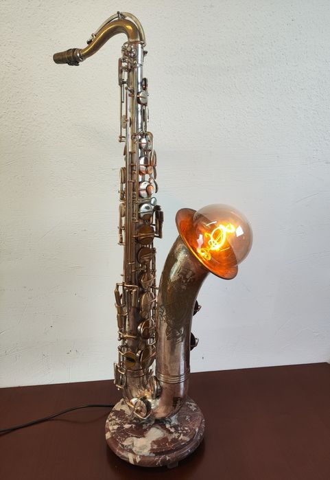 Veioză/lampă -Saxofon