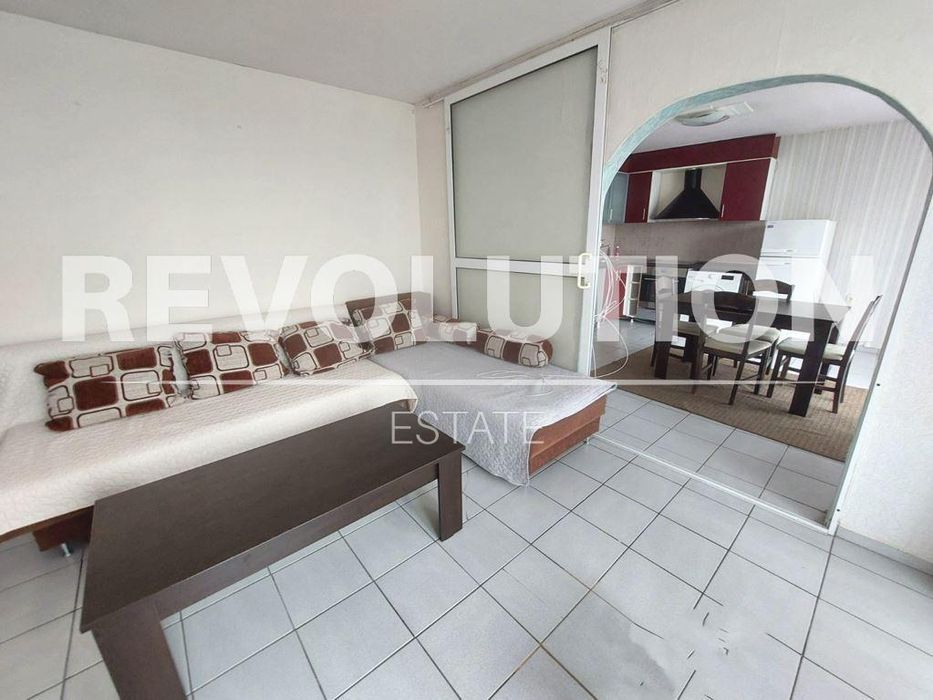 Дава се под наем Двустаен апартамент в Варна, Чайка - 70 кв.м за 600 € - Снимка #2