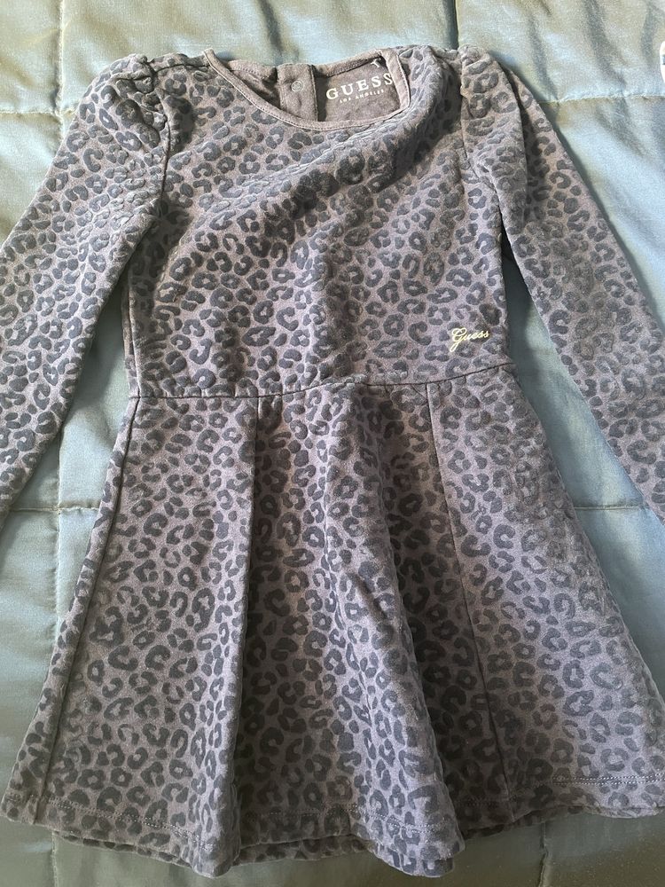Детски рокли Guess p-p 104, 4г