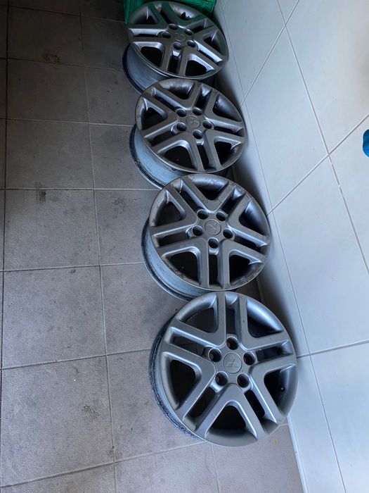 Jante R16 Mitsubishi