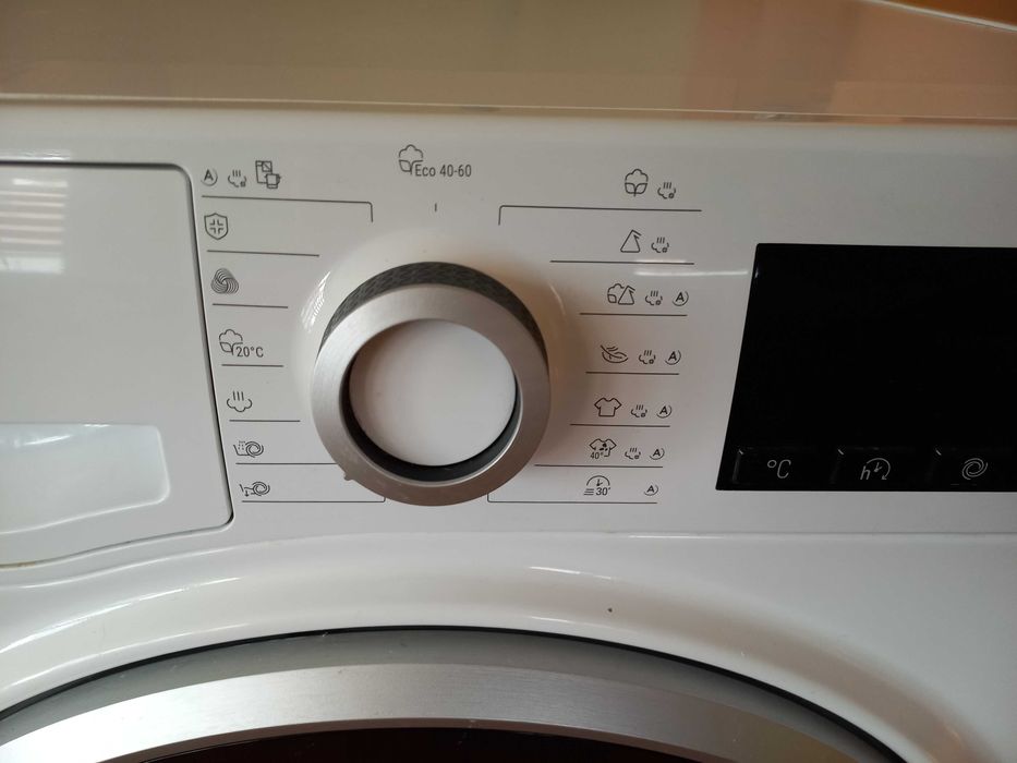 Пералня Ariston Hotpoint