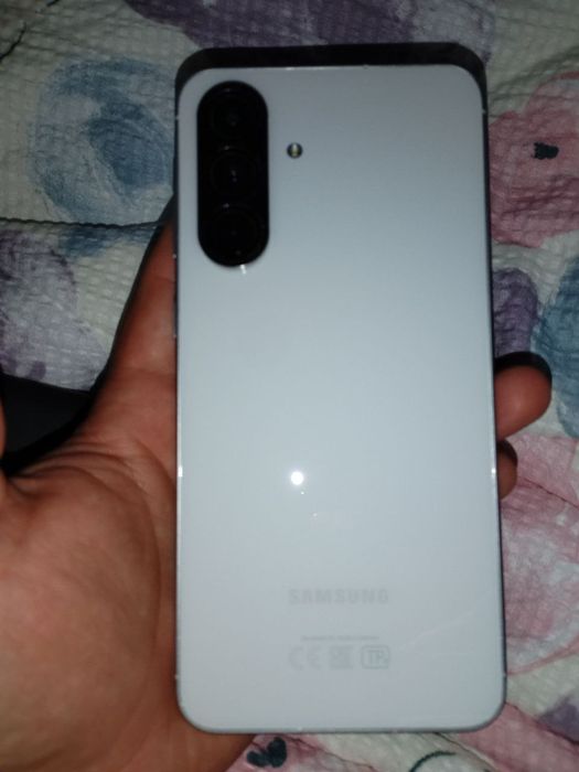 Samsung A56 256xotira