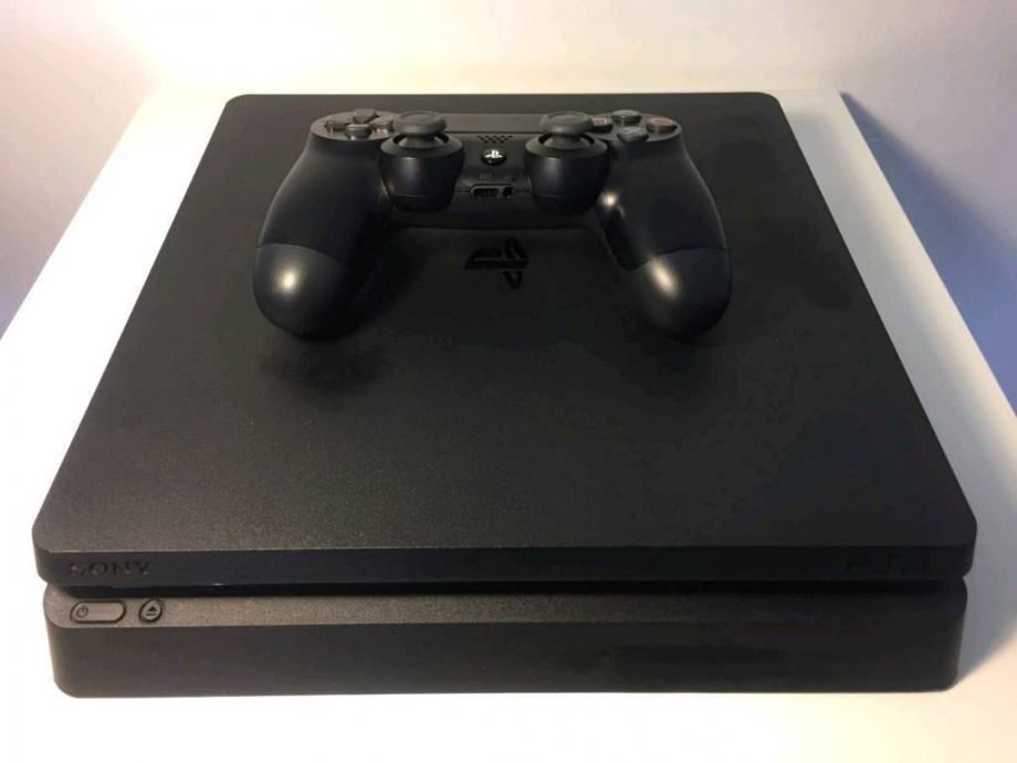 Playstation 4 slim 2 terra bayt