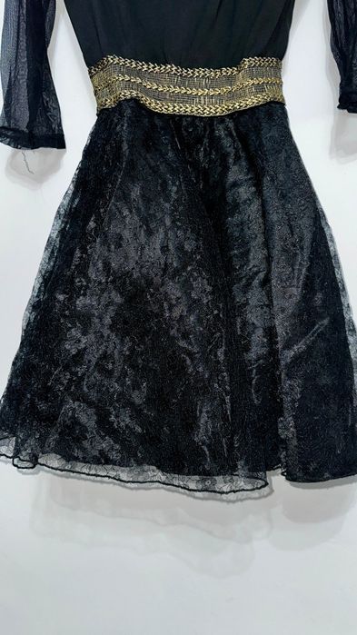 Rochie neagra din dantela marimea 36