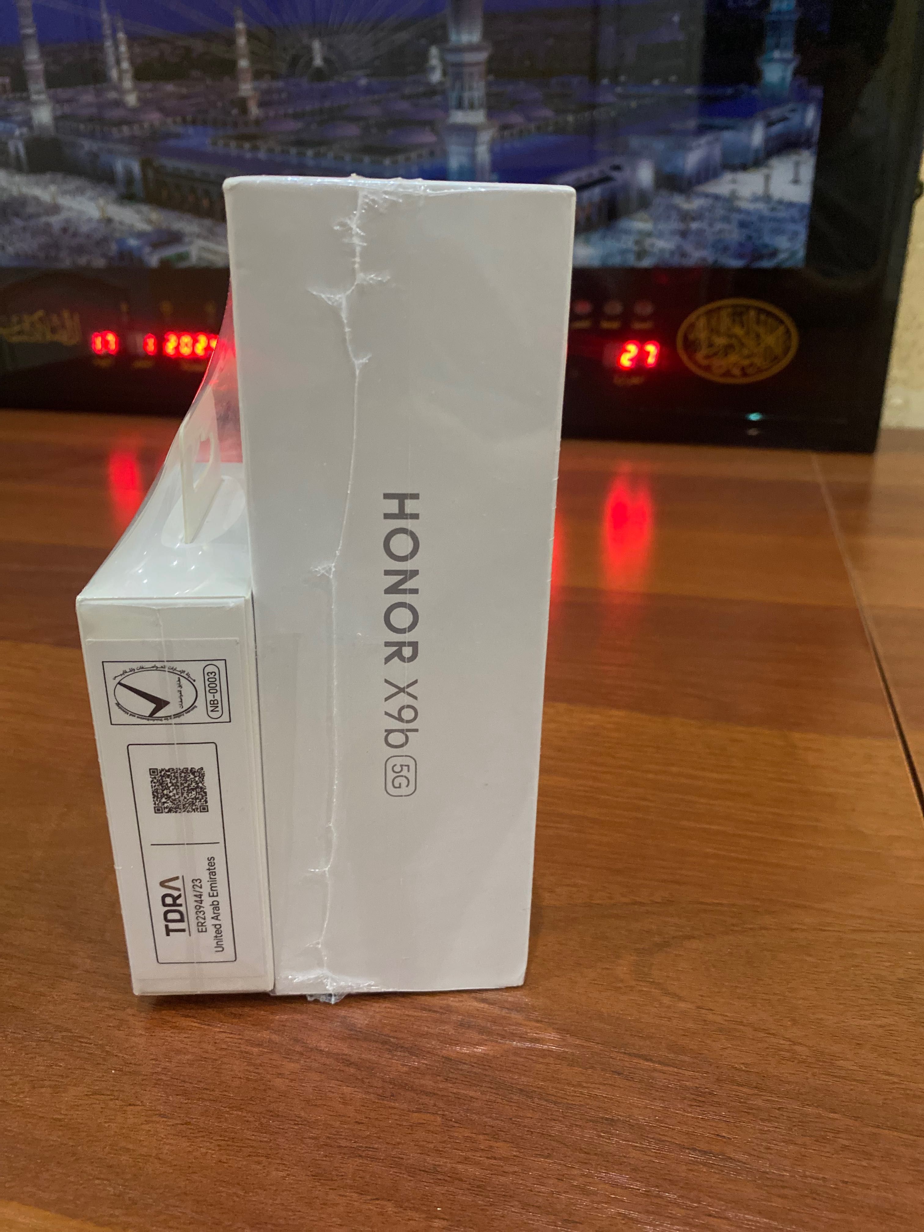 Honor X9b 5G продаю новый бонус наушники от Honor choice Earbuds X5