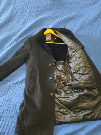 Мужское пальто, размер S(46), сезон осень-зима