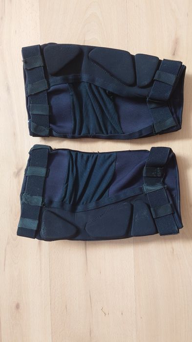 Genunchiere mtb e-bike Troy Lee Design T-bone