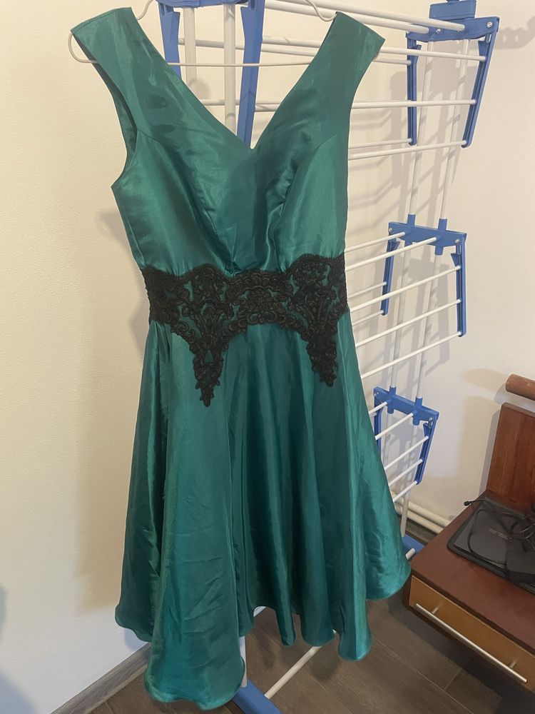 Rochie eleganta, verde smarald