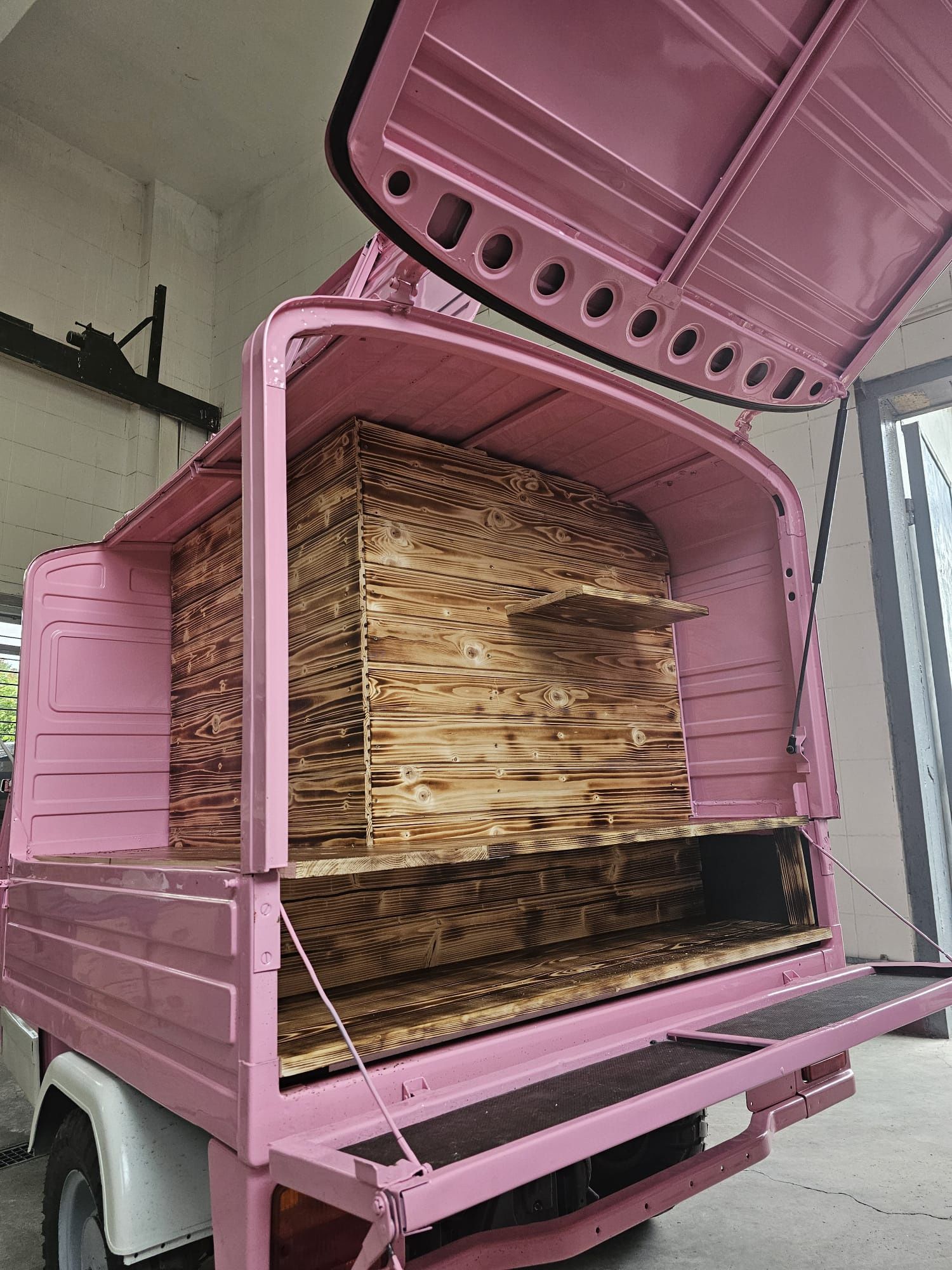 Piaggio Frizzante Van