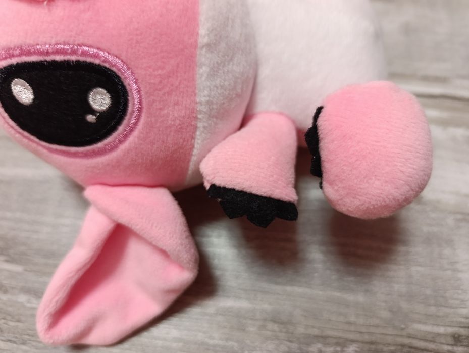 Розова плюшена играчка Стич.