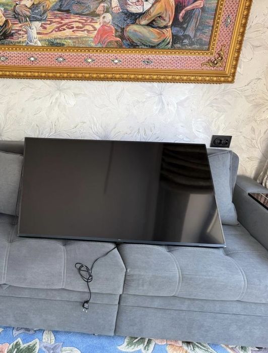 Продаю Lg телевизор