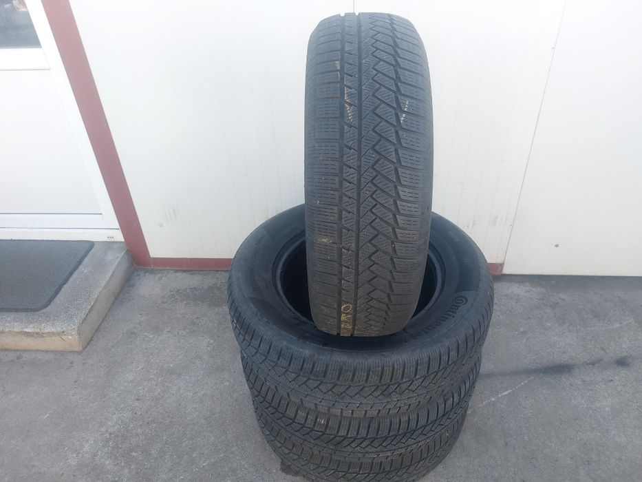 135 lei bucata! Set anvelope M+S/IARNA 235 65 17 Continental