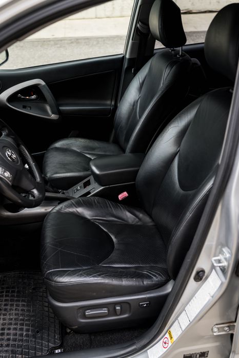 Toyota RAV4 2.2 D-CAT