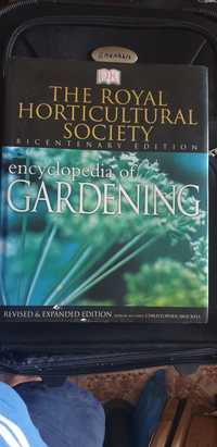 Carte pentru horticultura in limbă engleza