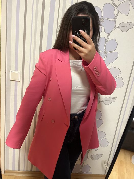 Розово дамско сако