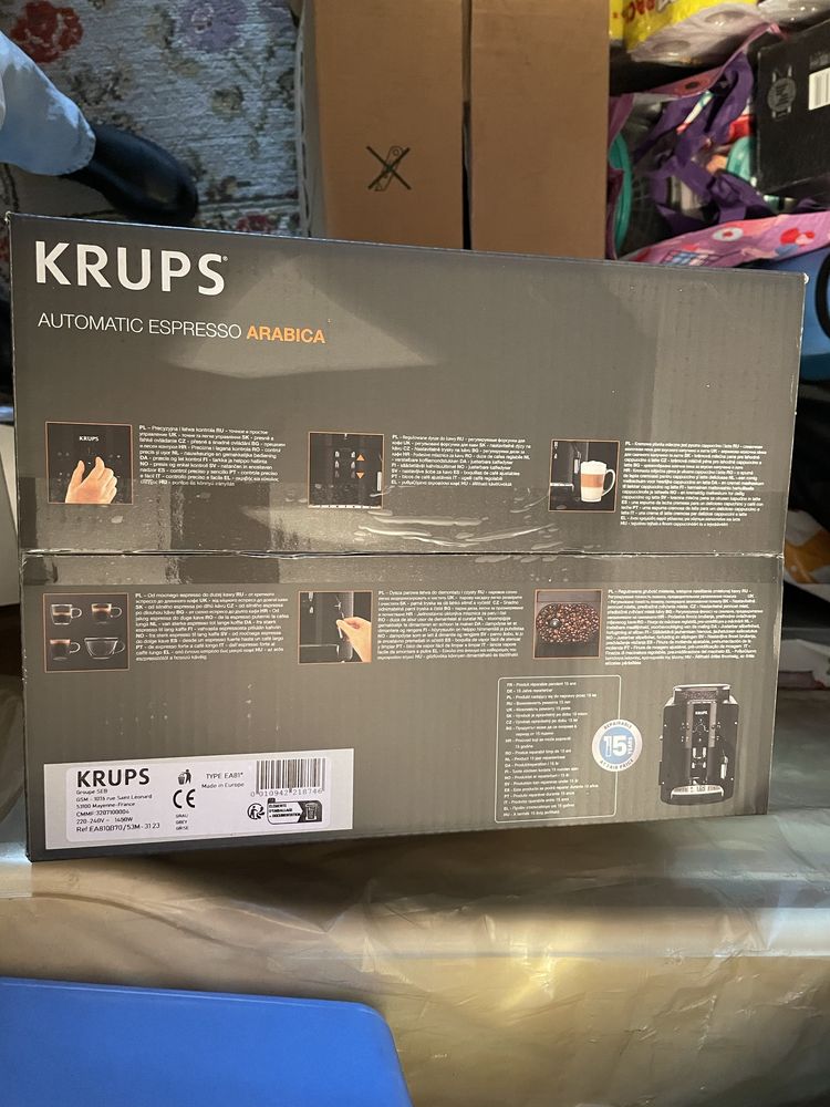 Espressor automat Krups Picto Arabica EA811010