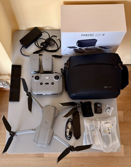 DJI Air 2 Combo – КАТО НОВ! + ПОДАРЪК Площадка за Кацане