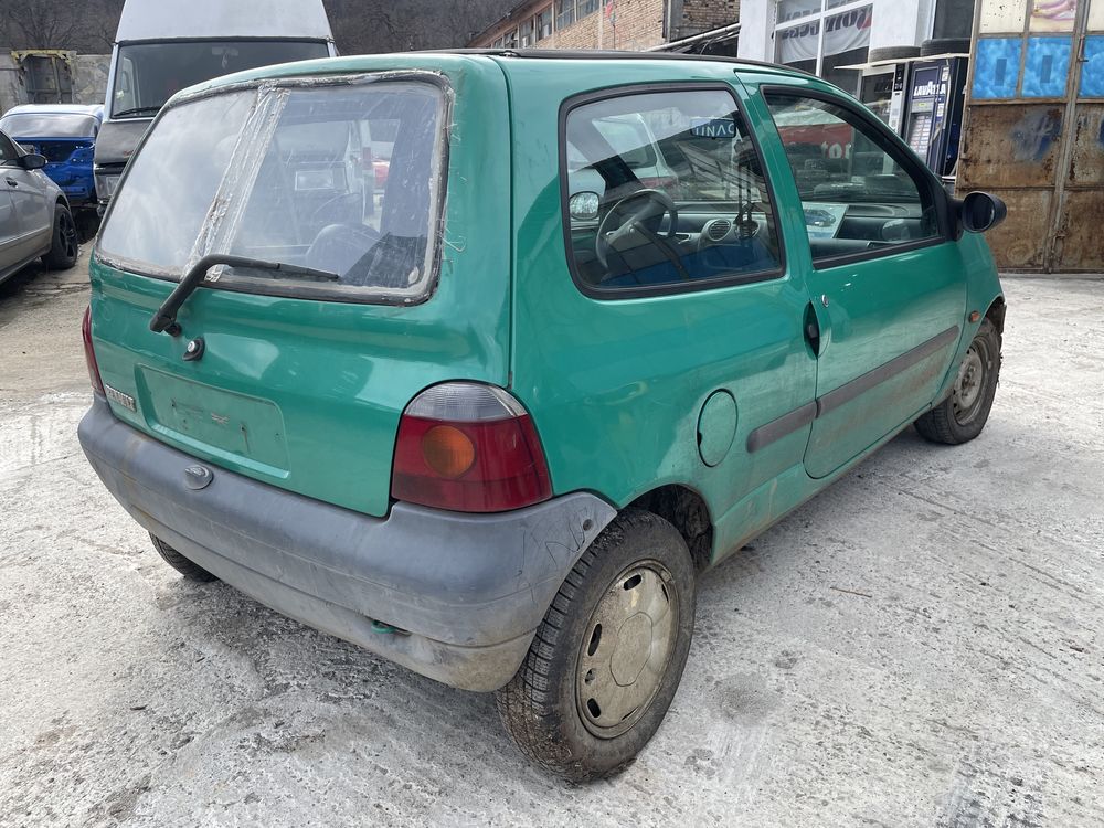 Renault twingo 1.2 58кс На Части