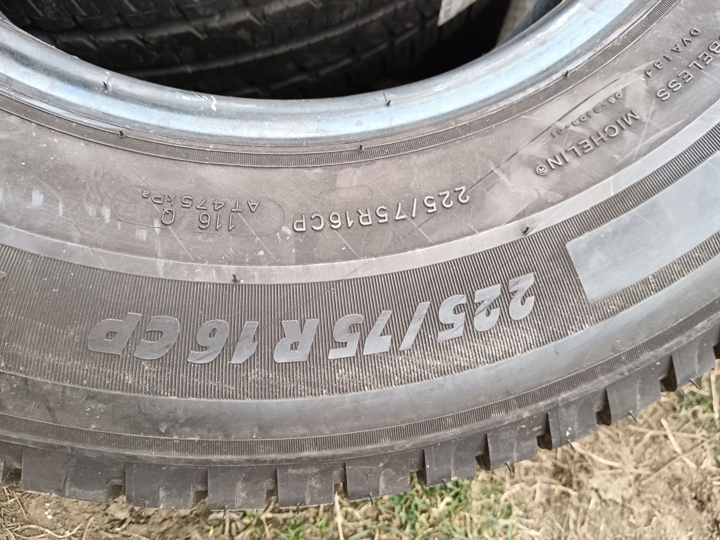 4 броя 225/75/16CP 116Q Michelin