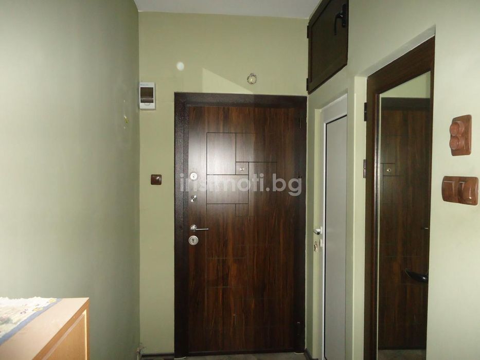 Продава се Двустаен апартамент в София, Свобода - 60 кв.м за 1750 €/кв.м - Снимка #6