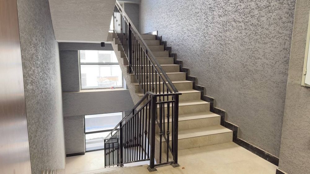 1 xonali uy sotladi chirchiq sity