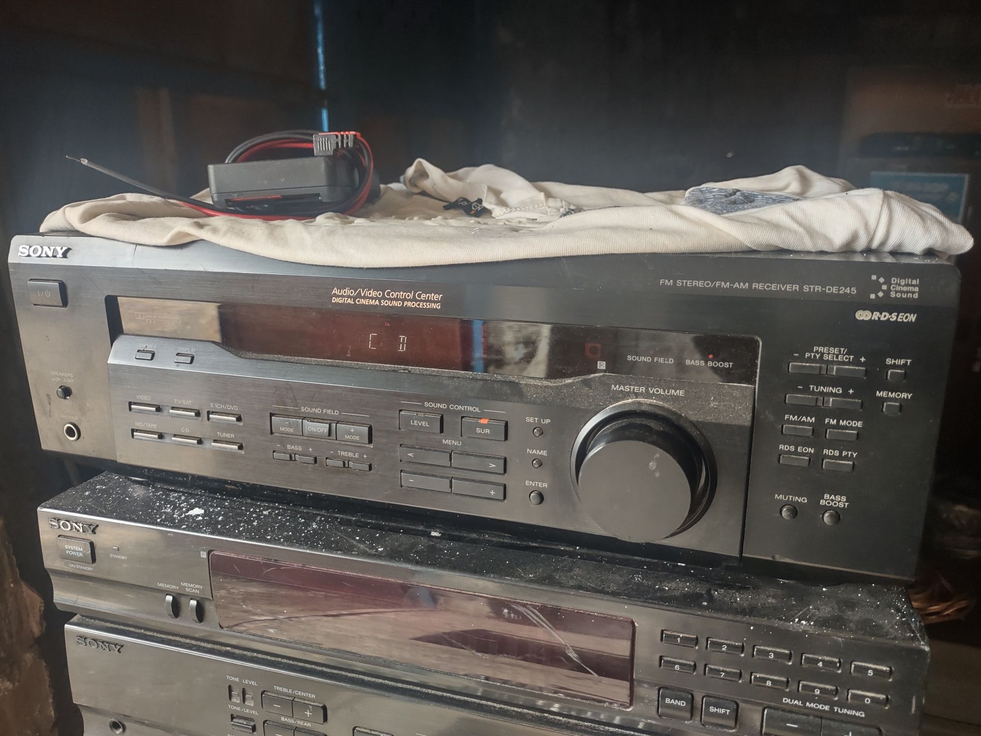 SONY receiver pe