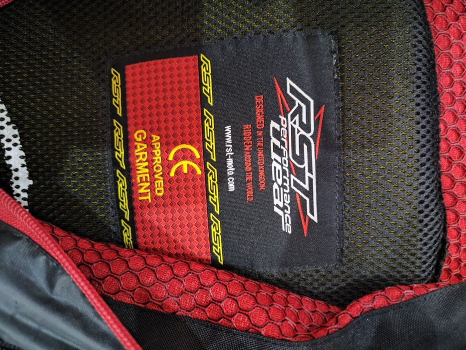 Яке за мотор RST размер UK 46