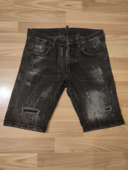 Blugi Scurți Dsquared2 barbati marimea 42