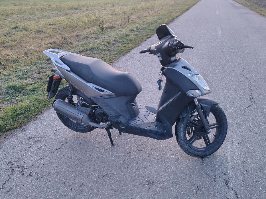 Scuter kimco 125