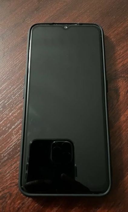 Оппо а5  телефон сатылады обменде бар