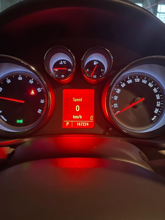 Opel Insignia 2.0 Turbo