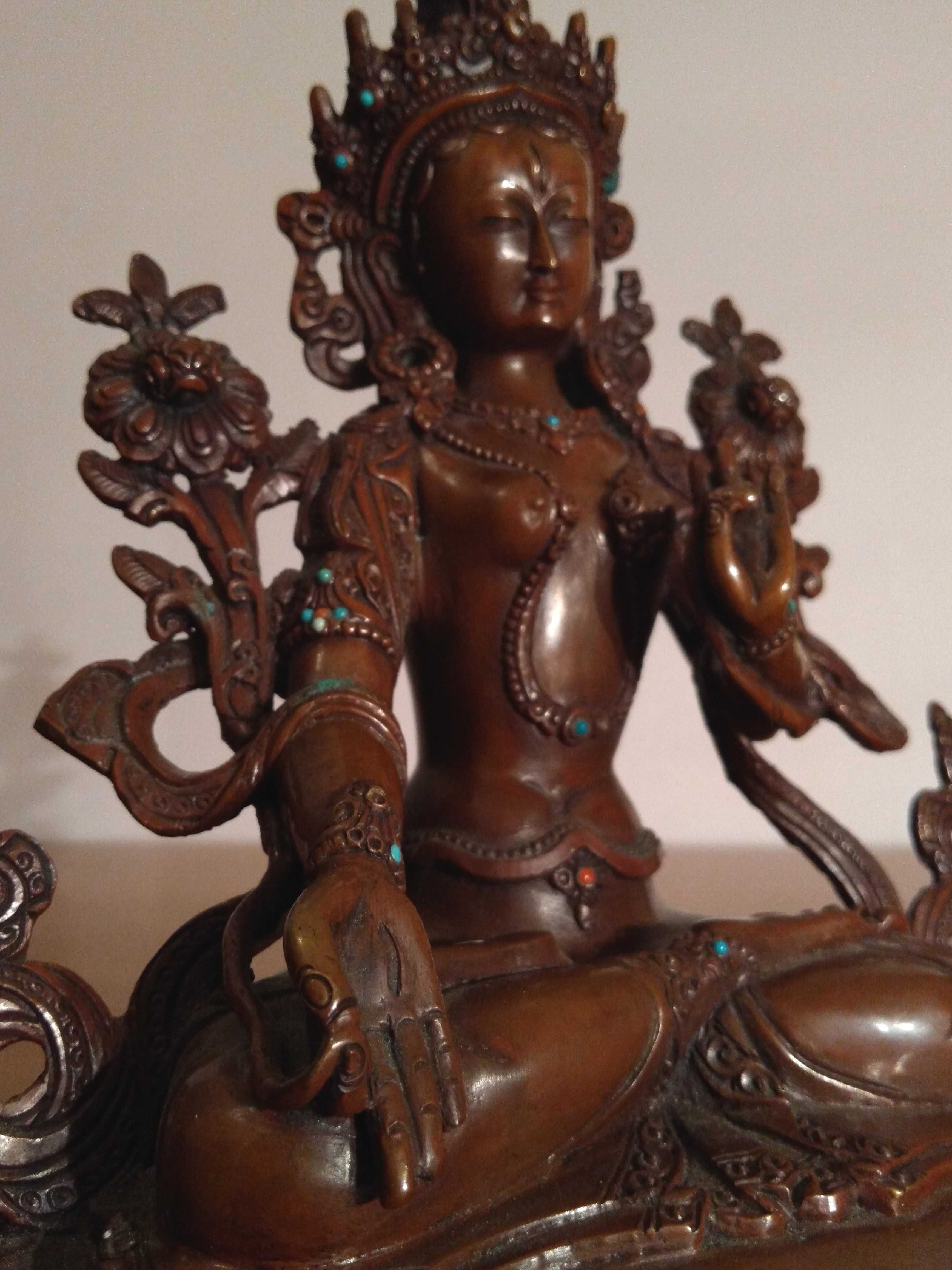 Statueta asiatica veche, ”Tara Alba”, cu Pietre Semipretioase, Tibet