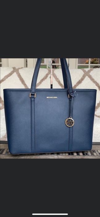Vand genti Michael Kors