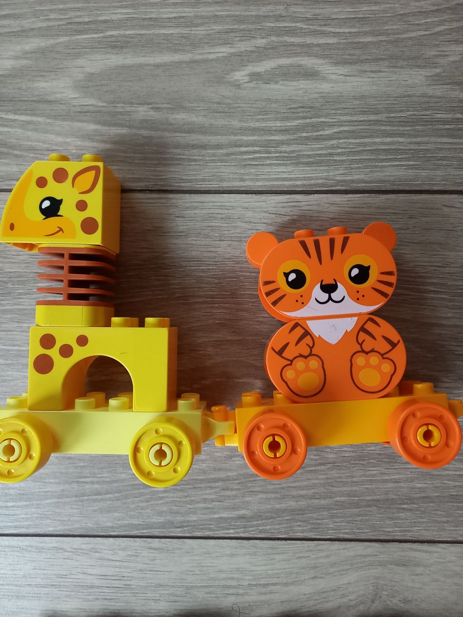 Lego Duplo влак  с животни