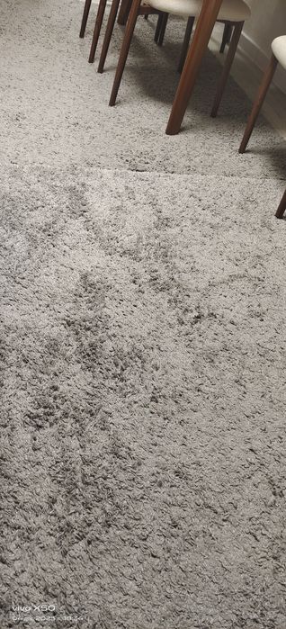 Хороший серый ковёр