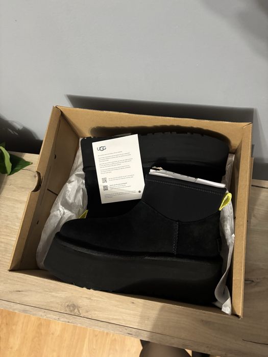 Ghete UGG mini dipper