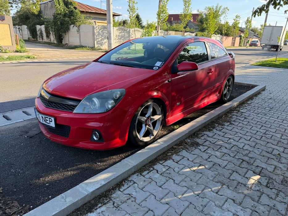 Opel Astra h gtc opc