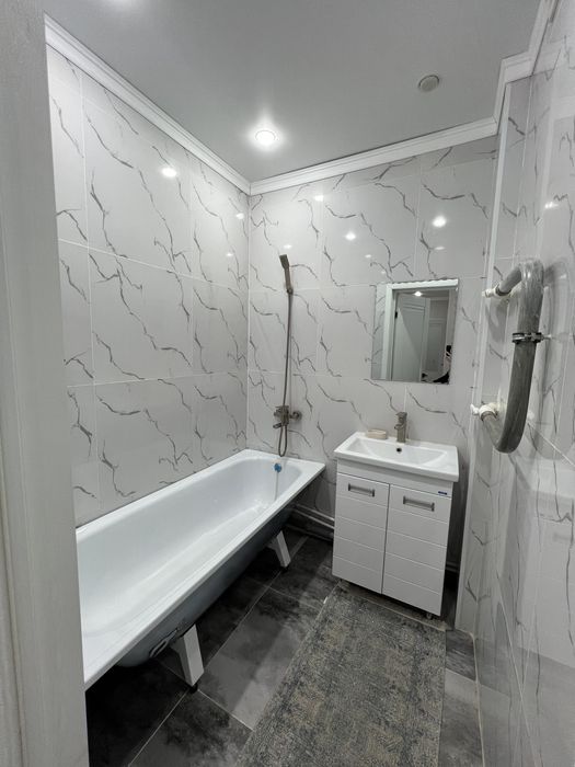 10 мкр 1 ком рядом Жаик Арена новый дом