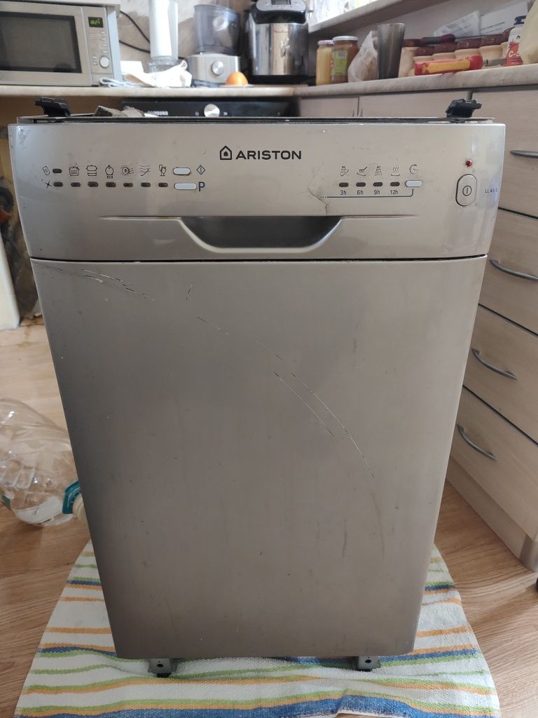 Съдомиялна Ariston LL43S - на части
