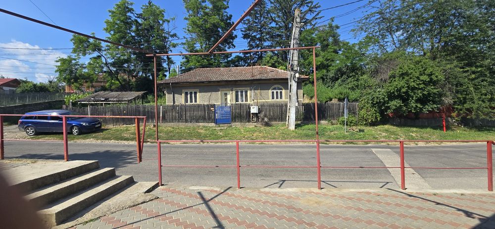 Casa de vanzare in berca