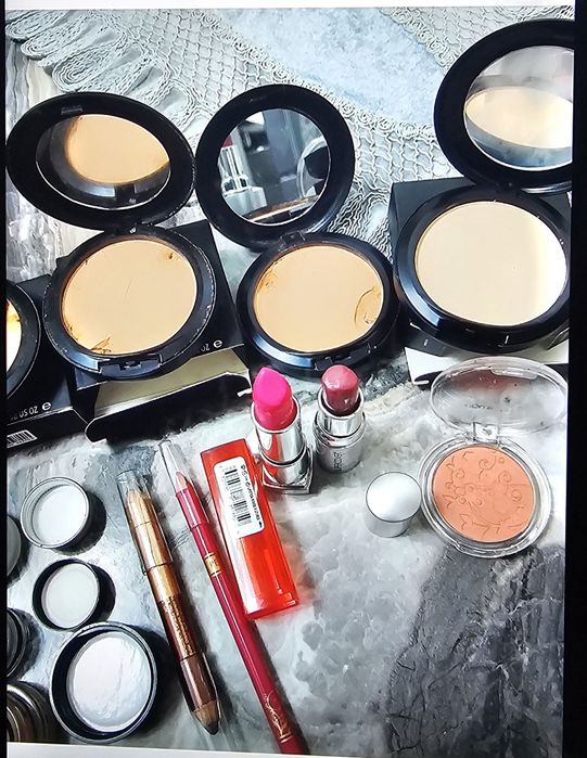 Kit Machiaje Pudra fixa Mac