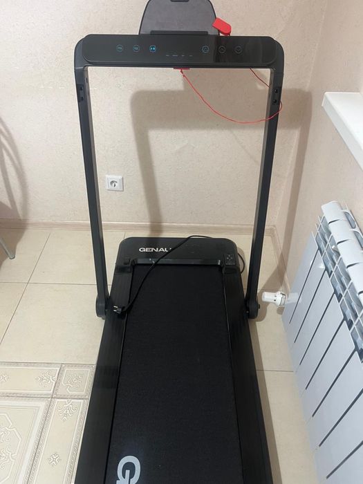 Продам беговую дорожку