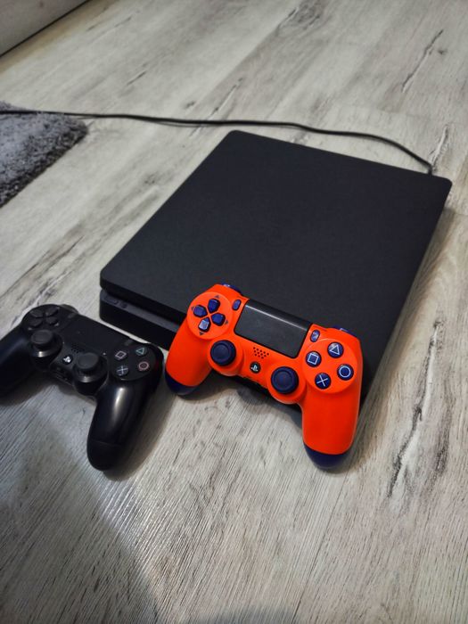 Playstation 4 Slim [500GB]+2 джойстика